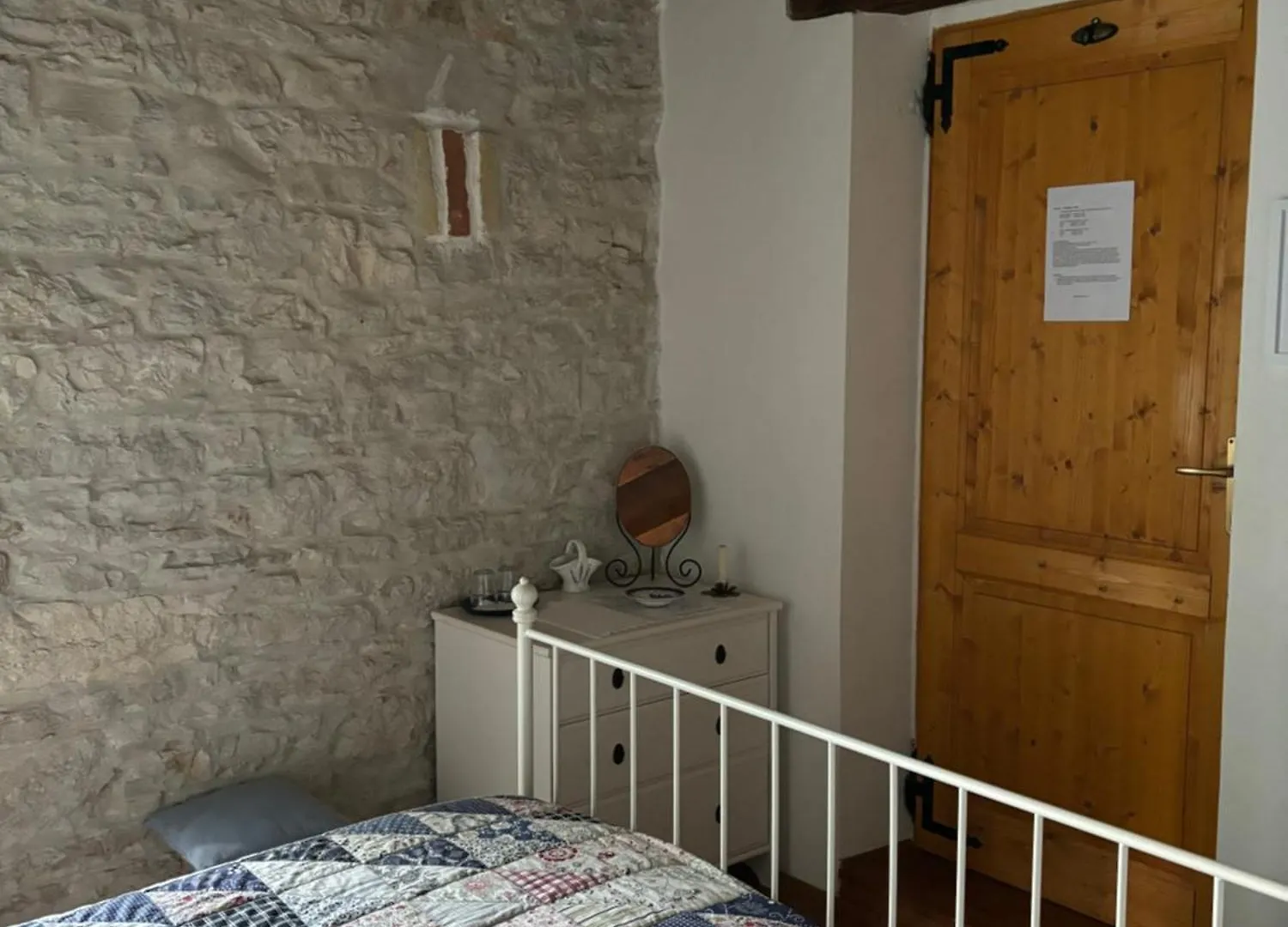 Domos Selene Casa Luna Tinjan Bed and Breakfast